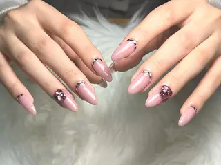 ネイル lucky nail 歌舞伎町のネイルデザイン