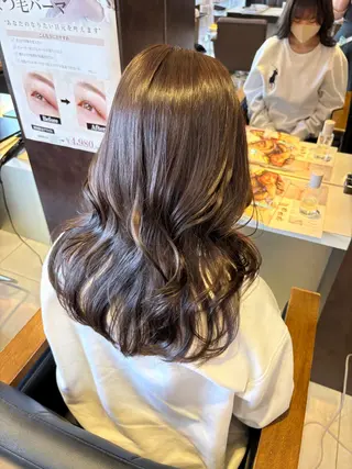 ミディアム カラー 🤎韓国ヘア ベージュ まゆか🤎のヘアスタイル