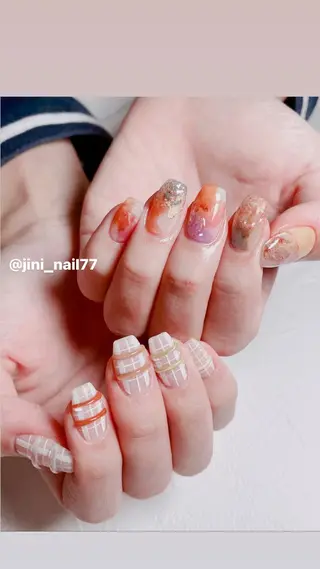 ネイル JINI NAIL所属・ジニ ネイルのネイルデザイン