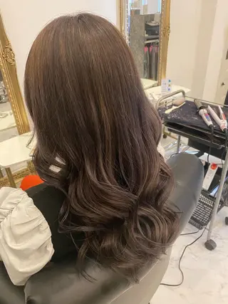 ロング カラー ケアブリーチ&シール エクステの店和田翔莉のヘアスタイル