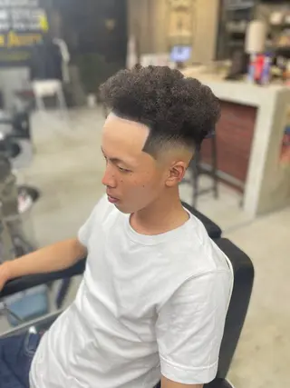 メンズ ITO TOMのヘアスタイル