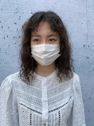 セミロング パーマ 桃果 momokaのヘアスタイル