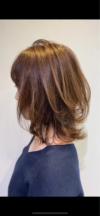 ミディアム カラー コバヤシ タイジュのヘアスタイル