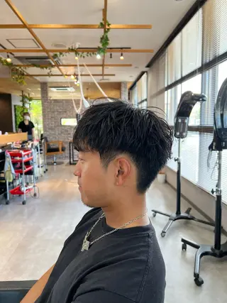 メンズ LATTE　伊勢崎所属・北爪 紫音のヘアスタイル