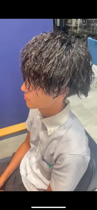 パーマ メンズ メンズ限定そらパーマ カラーモデル募集🐝のヘアスタイル