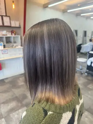 ミディアム カラー r i n k aのヘアスタイル