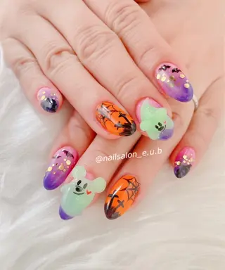 ネイル T Hitomiのネイルデザイン