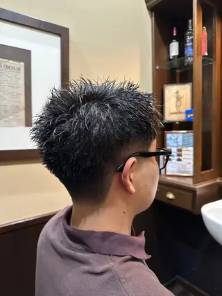 ショート 三輪 晃大のヘアスタイル