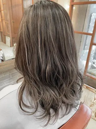 セミロング カラー 増子 幹樹のヘアスタイル