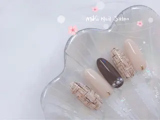 ネイル MiKi Nai池袋 長さだし得意のネイルデザイン