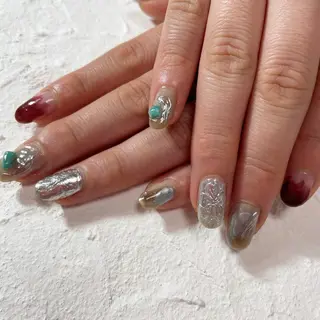 ネイル nail.gorin所属・吉村 優子のネイルデザイン