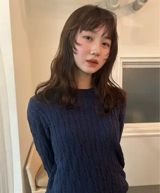 セミロング カラー 原 瑞希のヘアスタイル