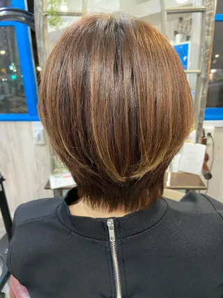 ショート カットパーマ✂️ 小坂田玲亜のヘアスタイル
