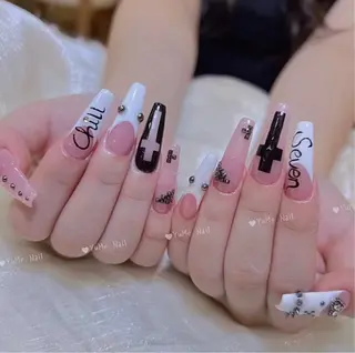 ミディアム YUME NailBeautyのネイルデザイン