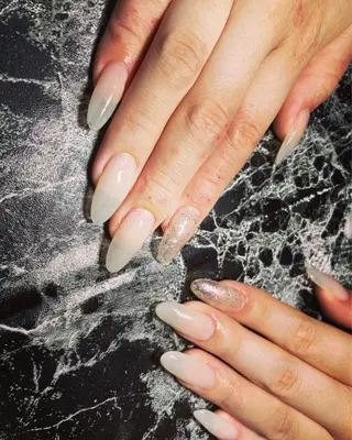 セミロング ネイル ✴︎ Delightのネイルデザイン