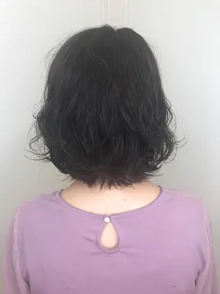 ショート カラー パーマ 湯浅 了一のヘアスタイル