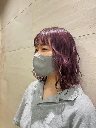 セミロング カラー ハイトーン/暖色/ 眉/メイク/Rinaのヘアスタイル