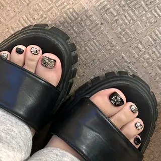 ネイル Ray. ／綺麗目ニュアンスのネイルデザイン