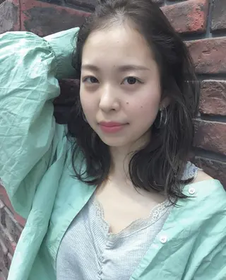 セミロング カラー nakahara madokaのヘアスタイル