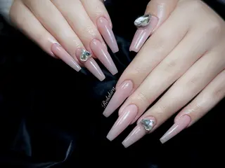 ネイル Rola kira nail salon所属・Rola kira 麗のネイルデザイン