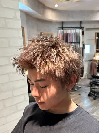 メンズ エクステ×ハイトーン 🌈KEISUKEのヘアスタイル