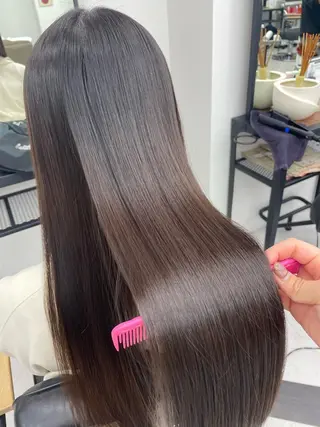 ミディアム emu所属・けいこ🍊ニュアンス ネイル/個性派ネイルのネイルデザイン