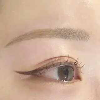 アイブロウ アイリスト🐱 mokaのマツエク・マツパデザイン