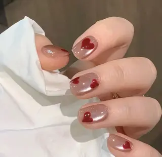 ネイル ishiro 🍂のネイルデザイン