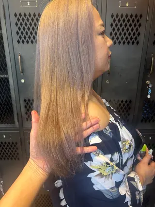 ロング カラー times salon名駅所属・久木原 ゆりのヘアスタイル