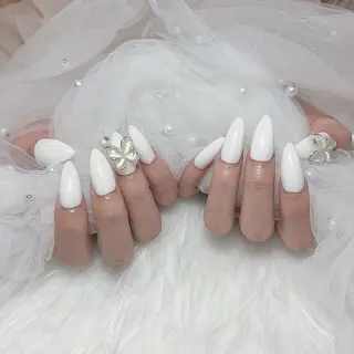 ネイル MURATA /UNELMA 天神のネイルデザイン