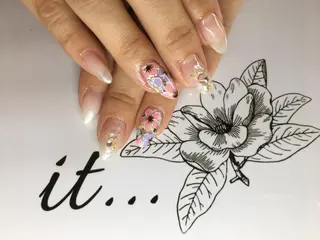 ネイル nails' it...のネイルデザイン