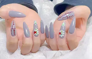 ネイル 小島 阿佑美のネイルデザイン