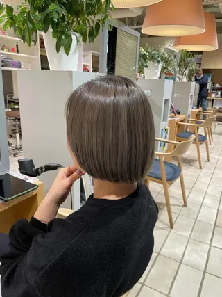 ショート カラー 萩原 琳之祐のヘアスタイル