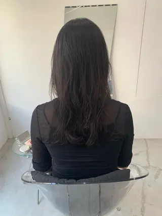 ロング 229所属・高橋 亜紀のヘアスタイル