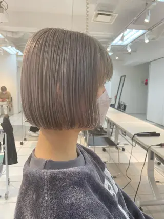 ショート 🐬脱白髪染めカラー 清水大世🐬のヘアスタイル