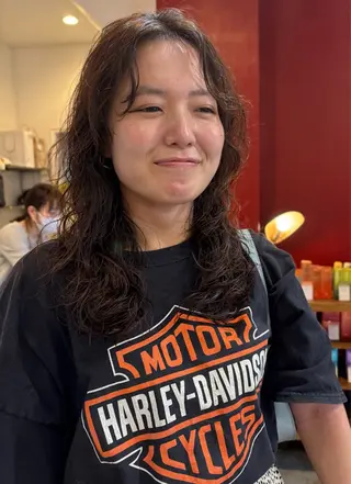 ロング パーマ 小日向 沙織のヘアスタイル