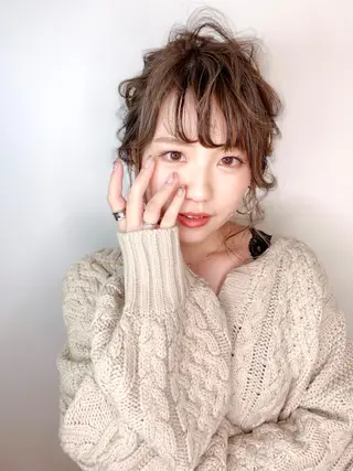 セミロング カラー ヘアアレンジ 伊藤 裕貴のヘアスタイル