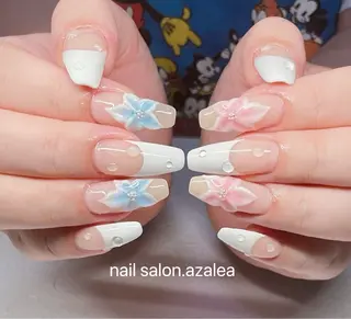 ネイル R inのネイルデザイン