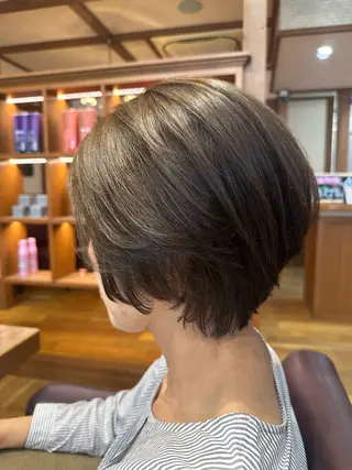 ショート カラー topstylist 遠山康兵のヘアスタイル