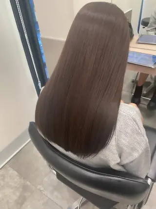 ミディアム カラー ヘアアレンジ アイブロウ ミニボブ/ブリーチ 🌈MISATOのヘアスタイル