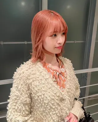 ミディアム 🩵carina🩵 ハイトーンカラー✂️のヘアスタイル