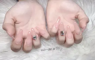 ネイル D-BEAUTY Nailsalonのネイルデザイン