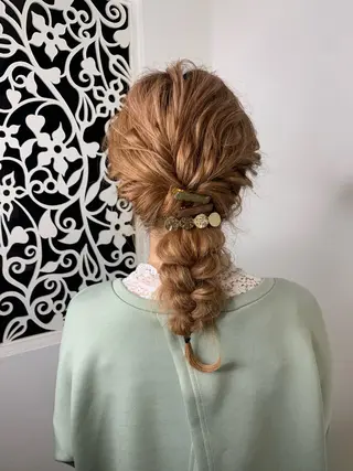 セミロング Hair Resort Noble(ヘアリゾートノーブル)所属・オオヤ カナのヘアスタイル