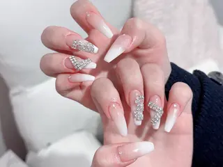 ネイル ネイルサロン Easenのネイルデザイン