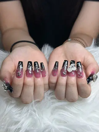 ネイル Julli NailStudioのネイルデザイン