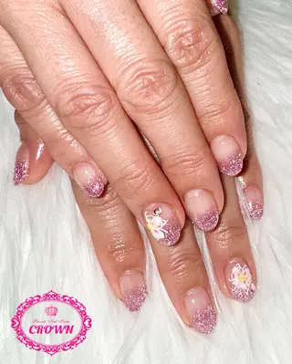 ネイル CROWN プライベートサロンのネイルデザイン