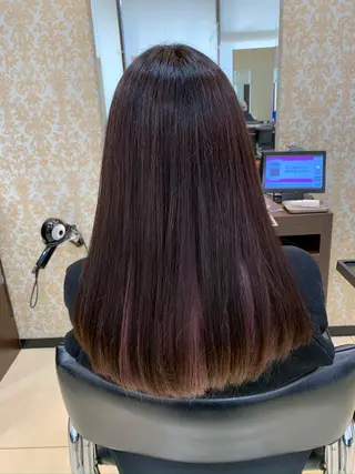 ロング OPERA 赤塚のヘアスタイル