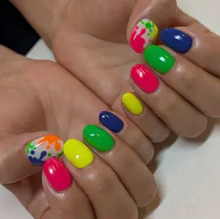 ネイル ジェヌインネイル 河内のネイルデザイン