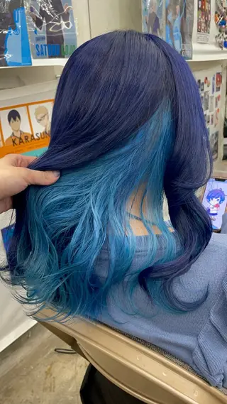 ロング カラー SALOWIN池袋East店3F所属・インナーカラー 推し ブリーチ  髪質改善のヘアスタイル