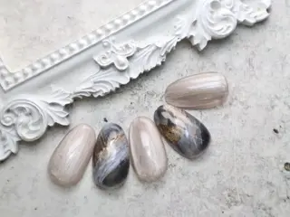 ネイル ビューティーサロン ヘゼリヒのネイルデザイン